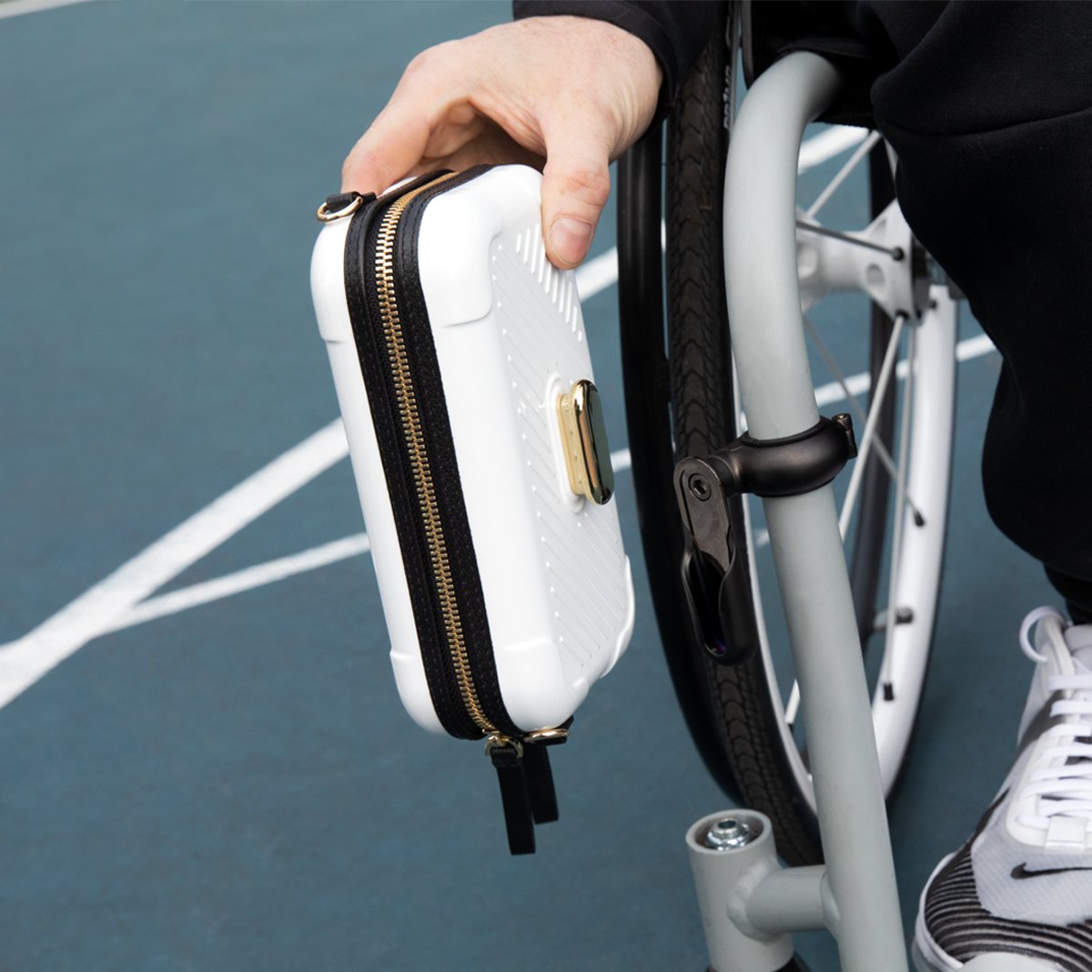 Meet Ffora, a Chic Accessory Line for Wheelchair Users - Fashionista